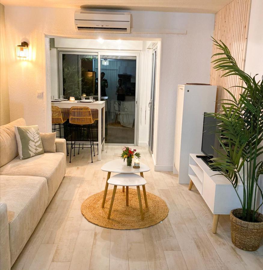 Appartement Zen A Frejus Avec Jardin, Piscine, Tennis, Proche Mer Exterior photo