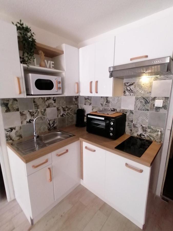 Appartement Zen A Frejus Avec Jardin, Piscine, Tennis, Proche Mer Exterior photo