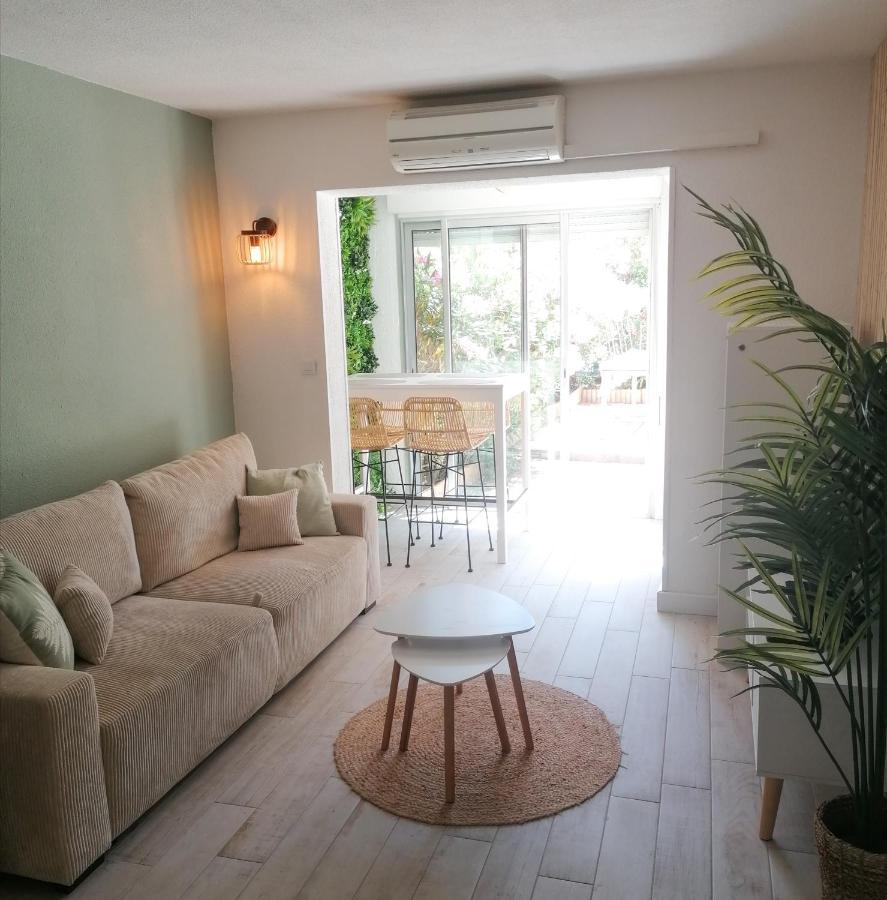 Appartement Zen A Frejus Avec Jardin, Piscine, Tennis, Proche Mer Exterior photo